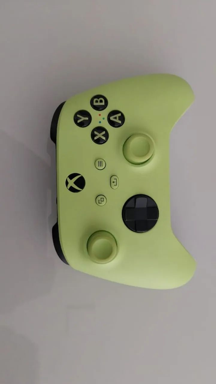 Cobtrole xbox eletric volt