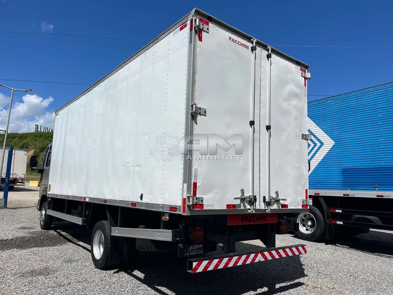 Ford Cargo 1119 2015 - Foto 3