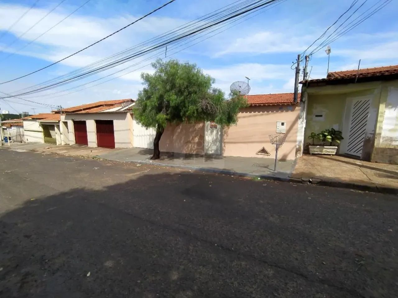 Casa Padrão em Uberlândia - Foto 2