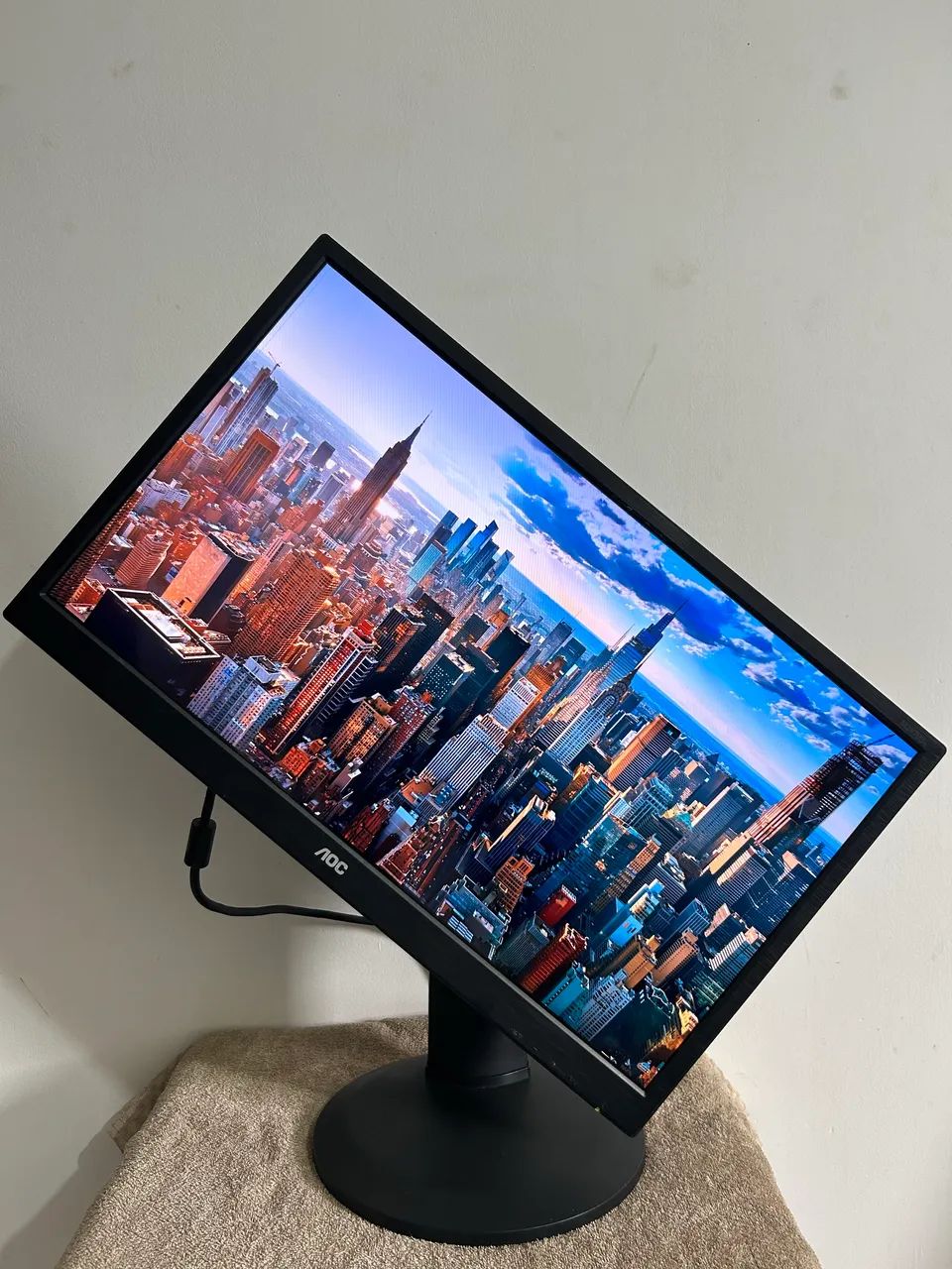 Monitor AOC 24 - Foto 5