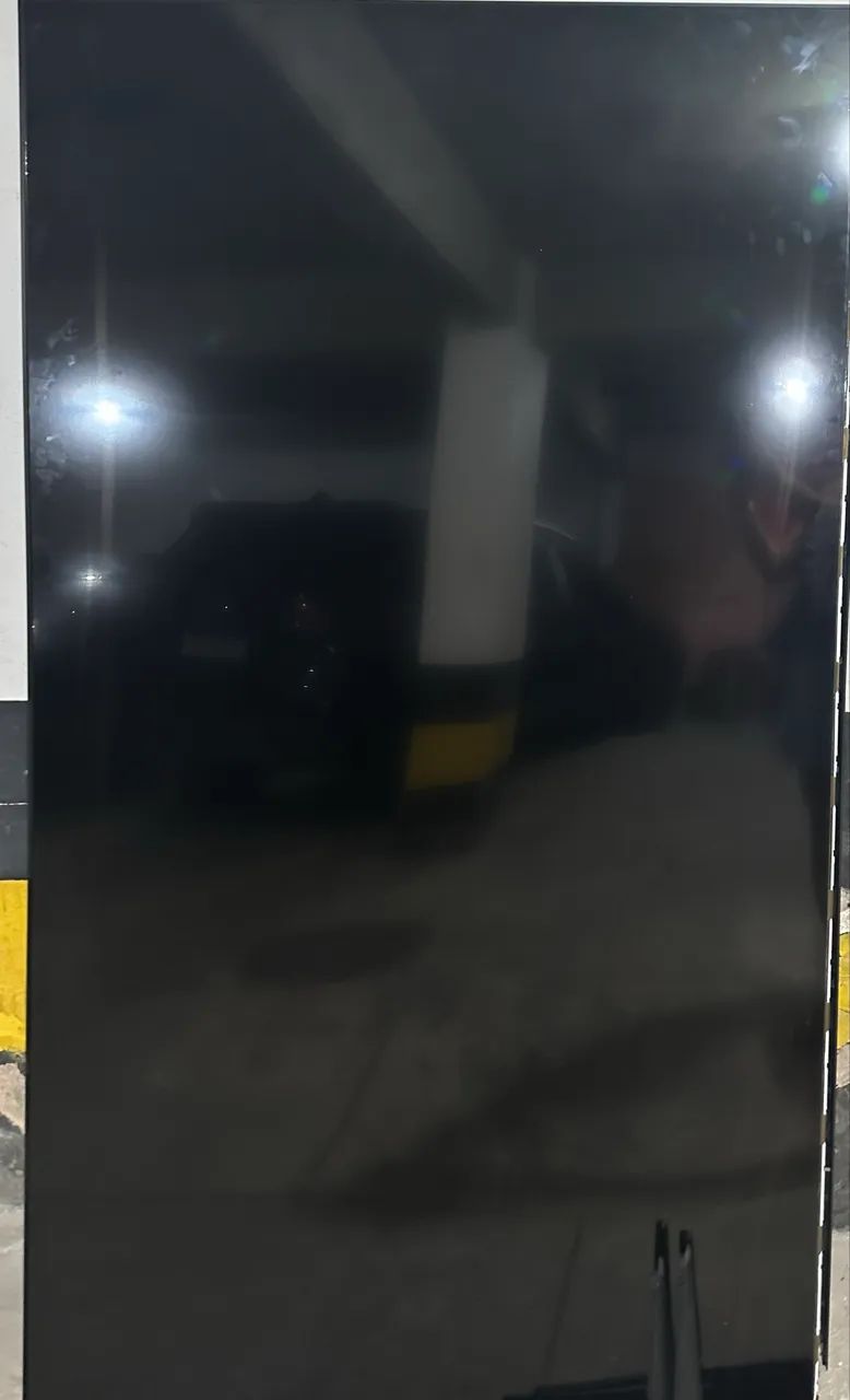 TV Samsung 85" 4K (85BU8000) - Para Retirada de Peças / Sucata