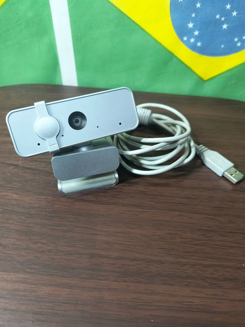 2 Webcams Lenovo e Logitech