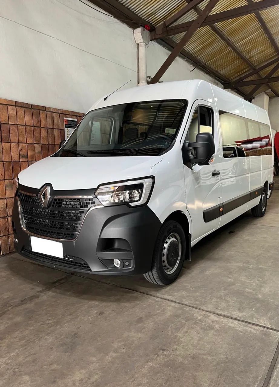 Renault Master 2023