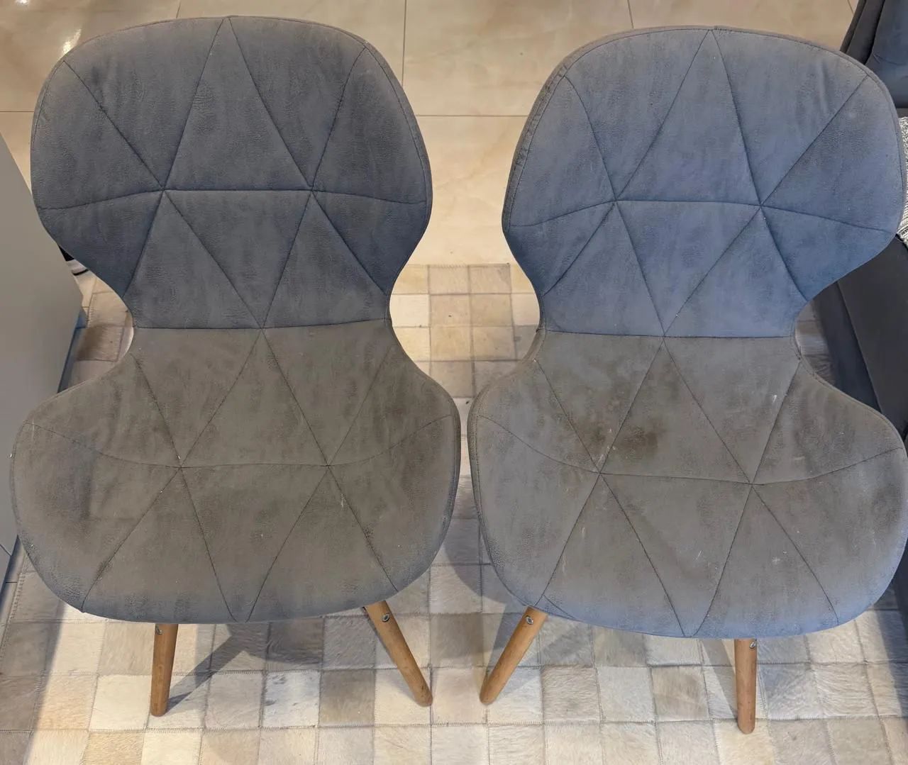 Par de cadeiras eiffel slim wood estofada
