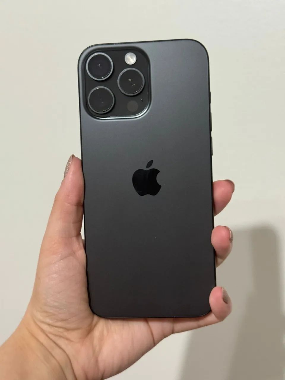 iPhone 16 Pro Max 256GB Black Titanium c/ Nota - Celulares e