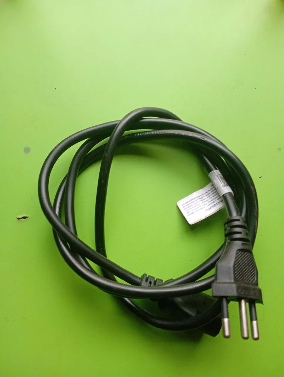 Monitor AOC 23 pol usado - Foto 3