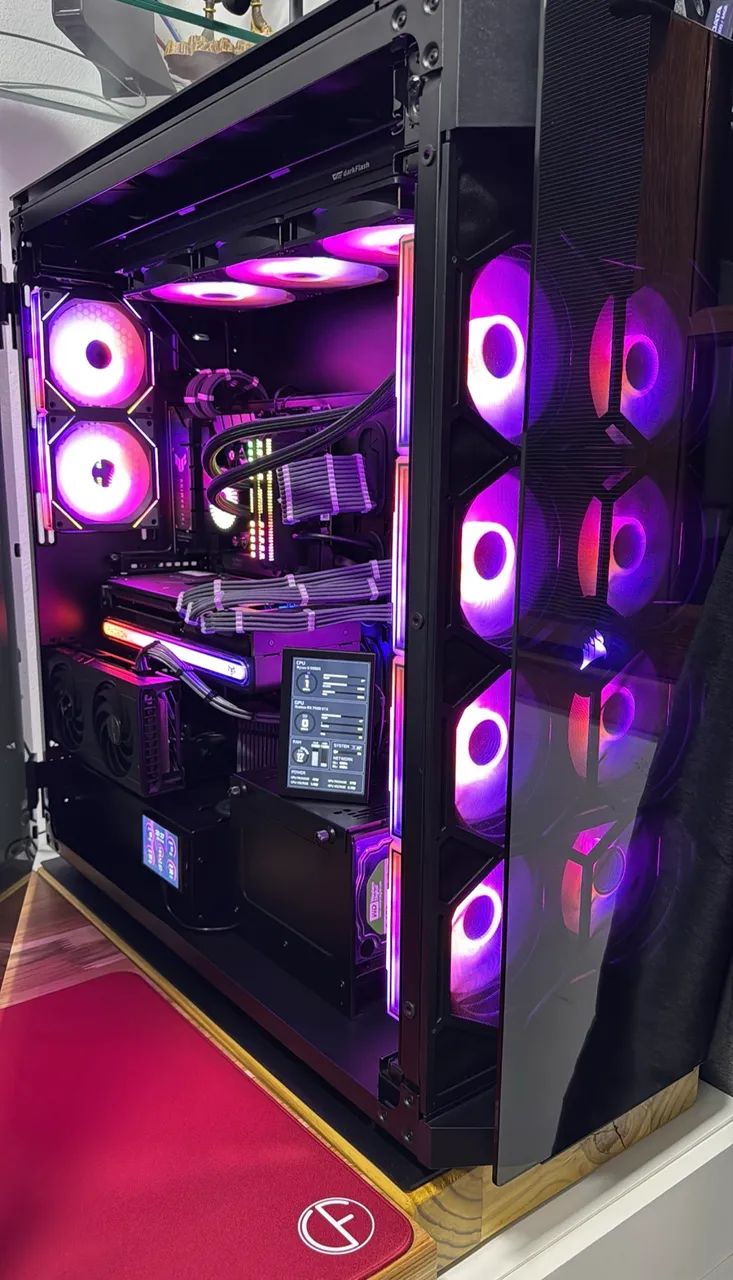 Gabinete Corsair Obsidian 1000D zerado suporta 2 pc completo