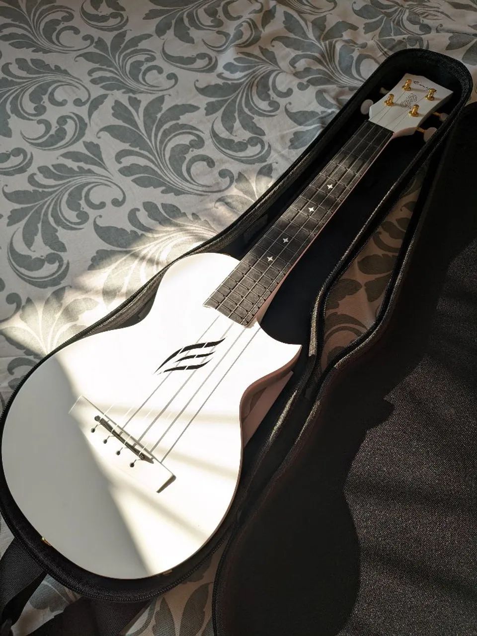 Ukulele Seizi Nova U