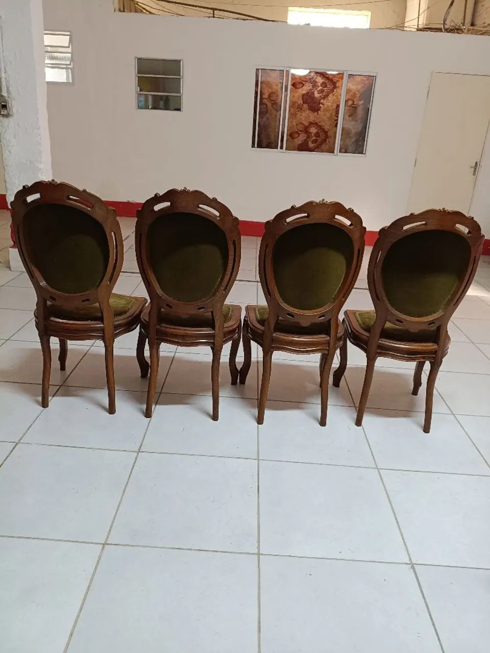Cadeiras medalhão  - Foto 2