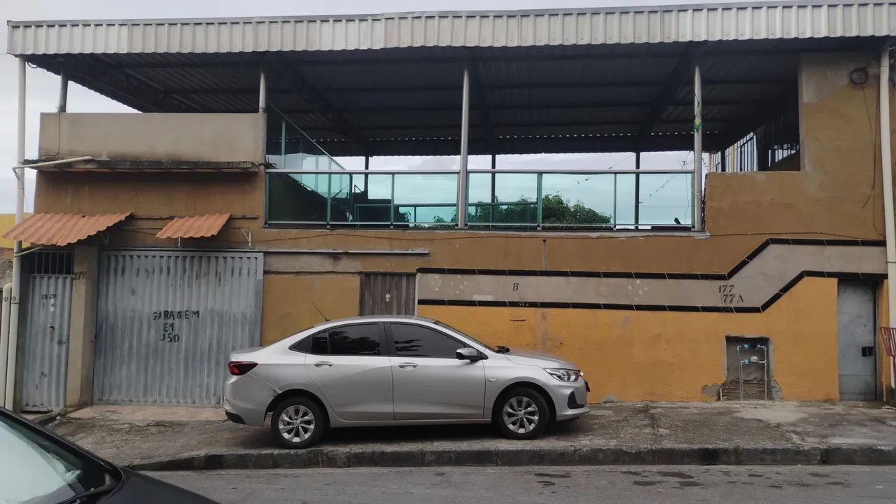 Casa com lote 