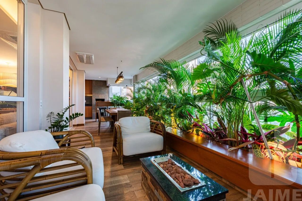 Lindo apartamento com 3 dormitórios sendo 3 suítes e 4 vagas - Paraíso - Foto 5