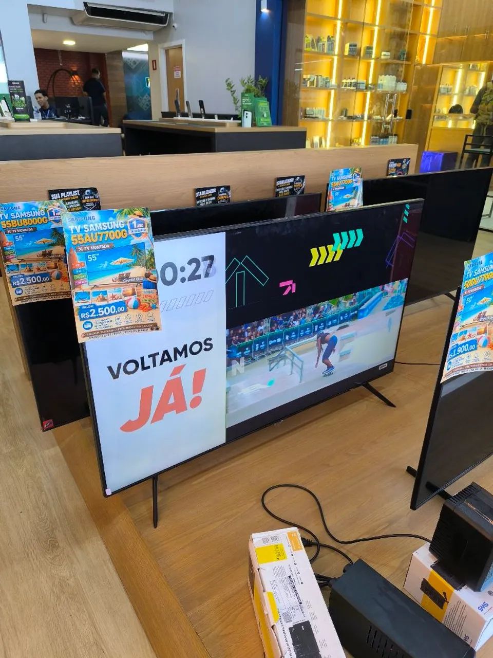Vendo tv Samsung smart 55 polegadas  com1 ano de garantia  - Foto 2