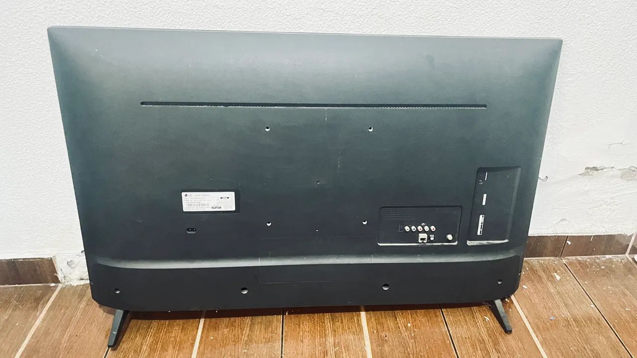 LG 43LK5750 Retirada de Peças  - Foto 3