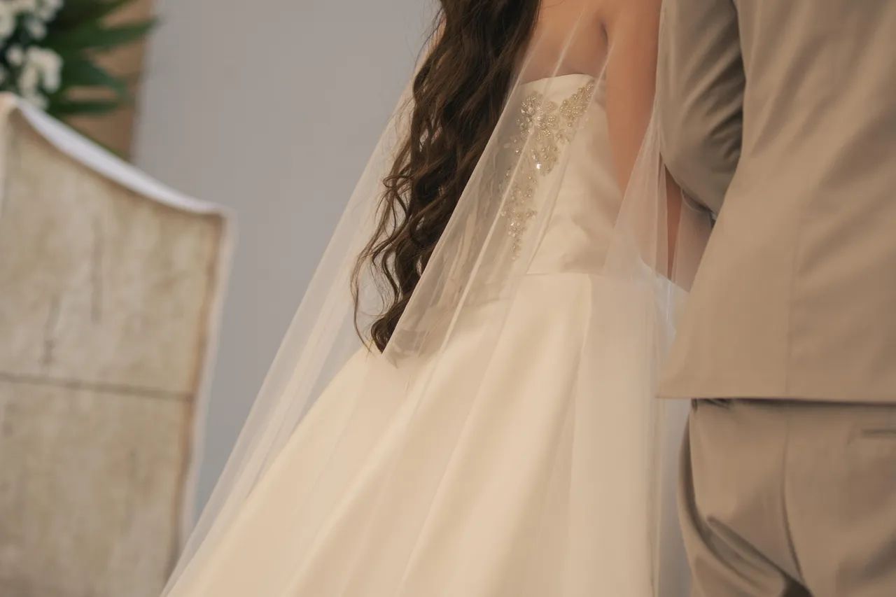 VESTIDO DE NOIVA À VENDA  - Foto 3