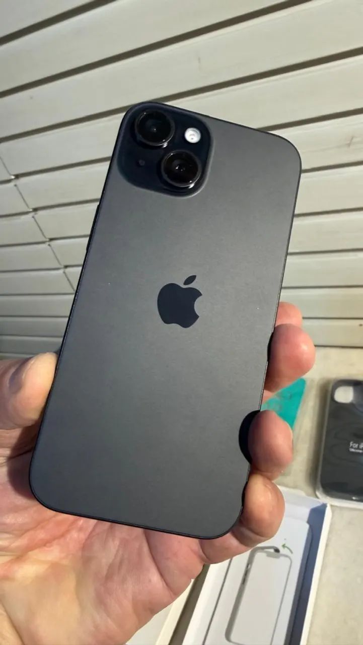 Iphone 15 128gb na garantia! Estado de Zero! - Foto 3
