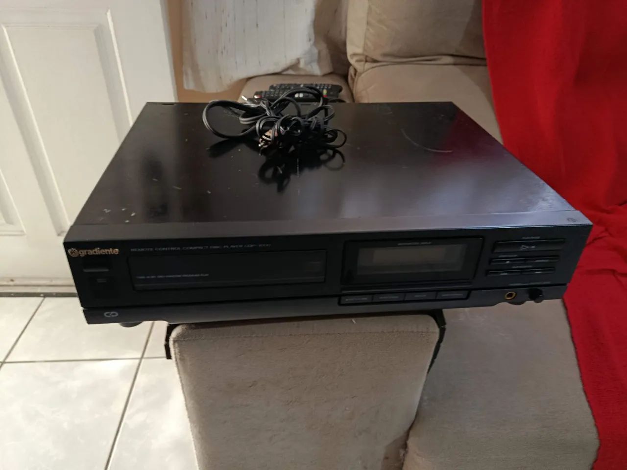 Cd play Gradiente modelo 3000 - Foto 2