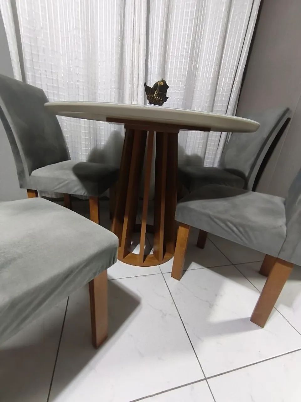 Conjunto de mesa - Foto 2