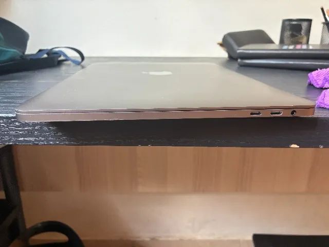 MacBook Pro - Intel Core i5 QUAD CORE  - 16 GB - Foto 4