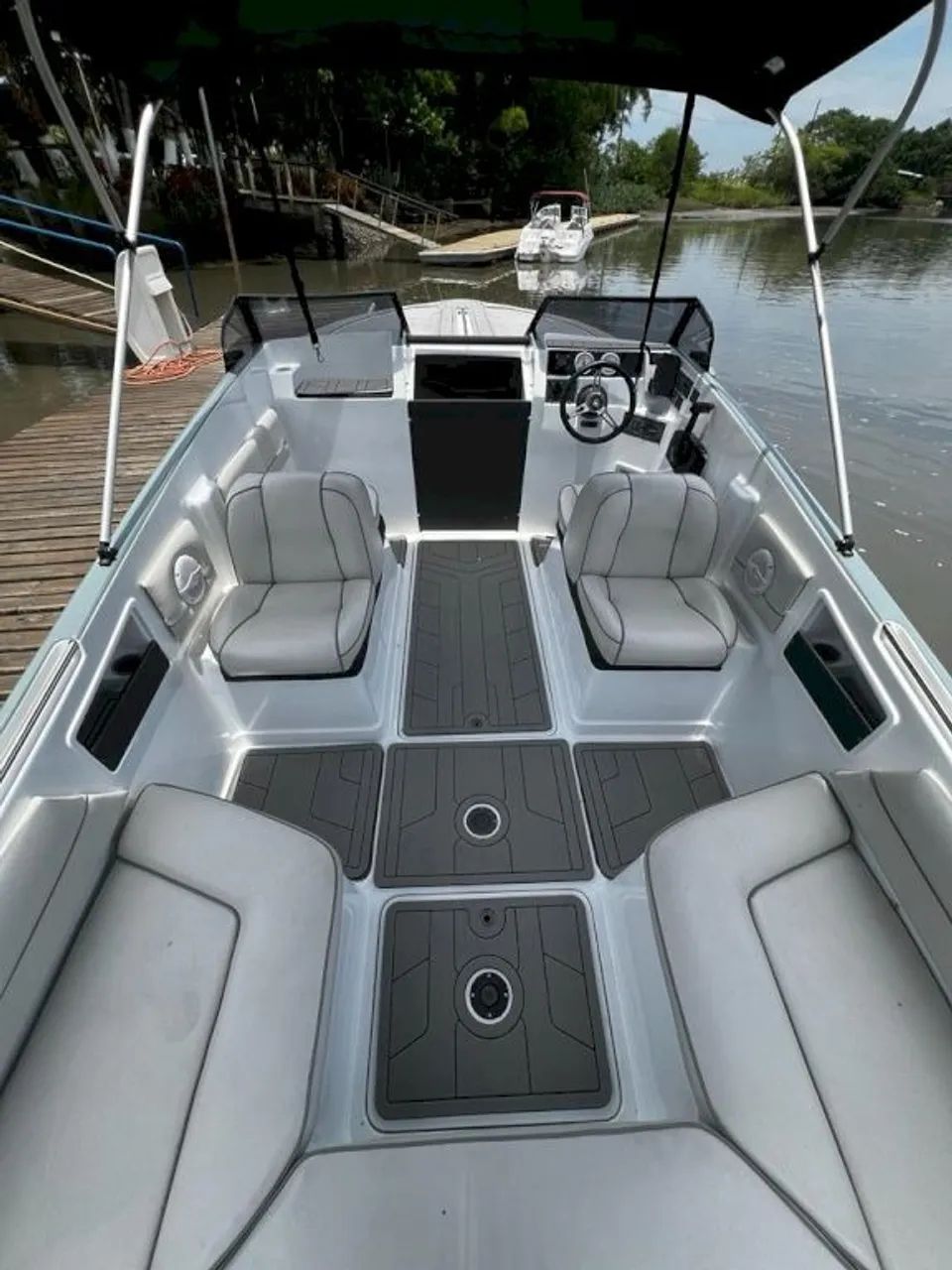 Lancha  Runner 7500- 20% da propriedade - Foto 3