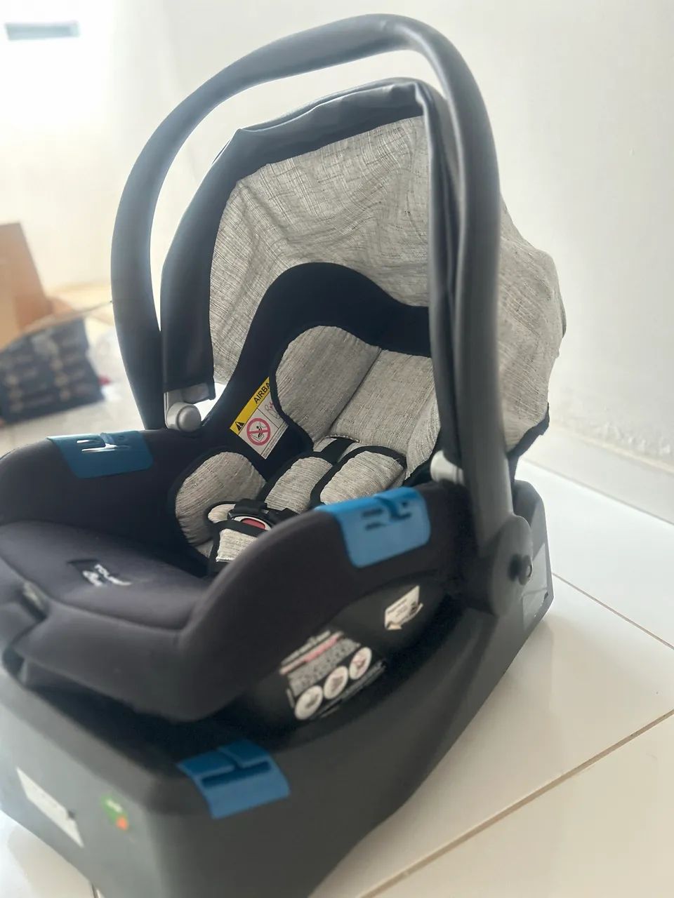 KIT CARRINHO + BEBÊ CONFORTO COM SUPORTE 
