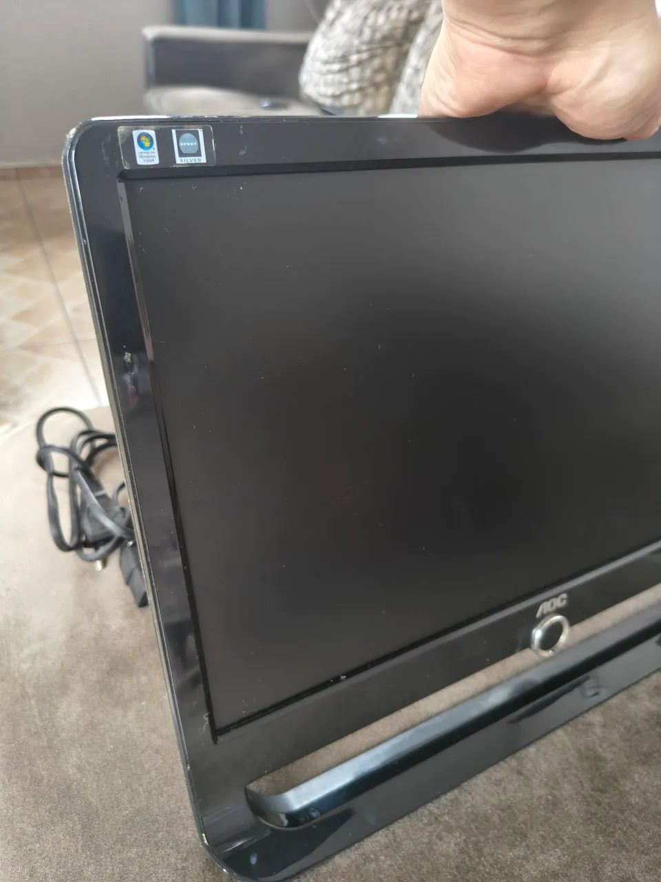Monitor AOC F19L 18. 5 polegadas LCD - Foto 3