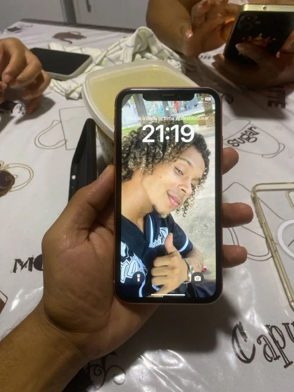 iPhone XR 65gb 