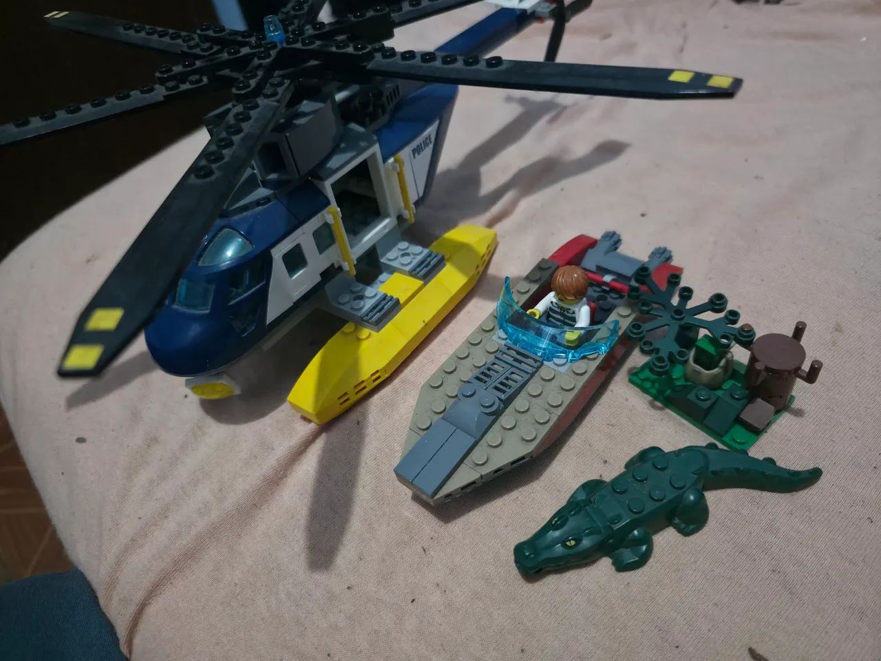 Lego city perseguição de helicóptero  - Foto 2