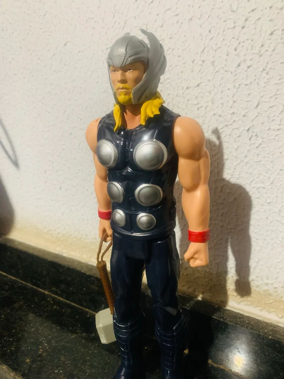 Boneco Thor Gigante - Figura de Ação Marvel