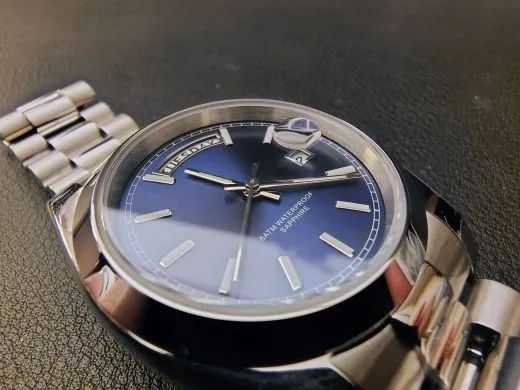 Relógio Aimimo Design estilo Rolex Day-Date - Foto 3