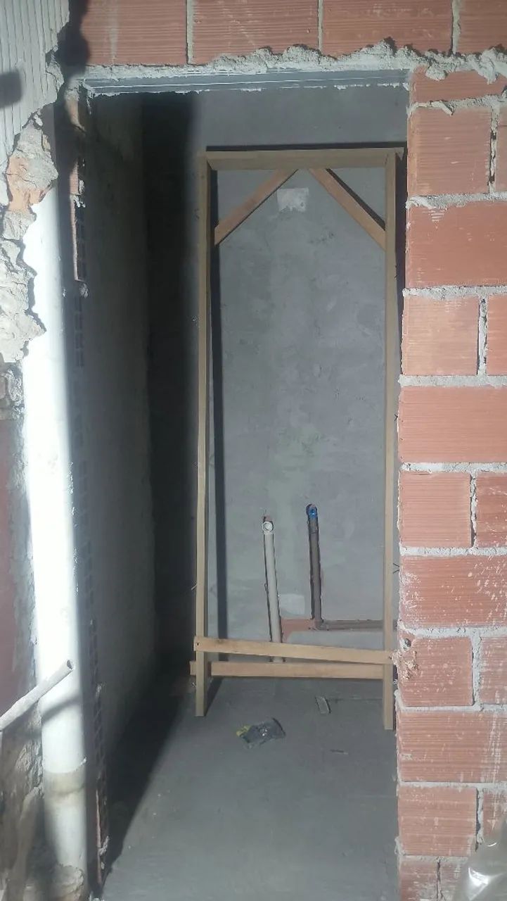 Vaga para pedreiro e servente salário a combinar  - Foto 3