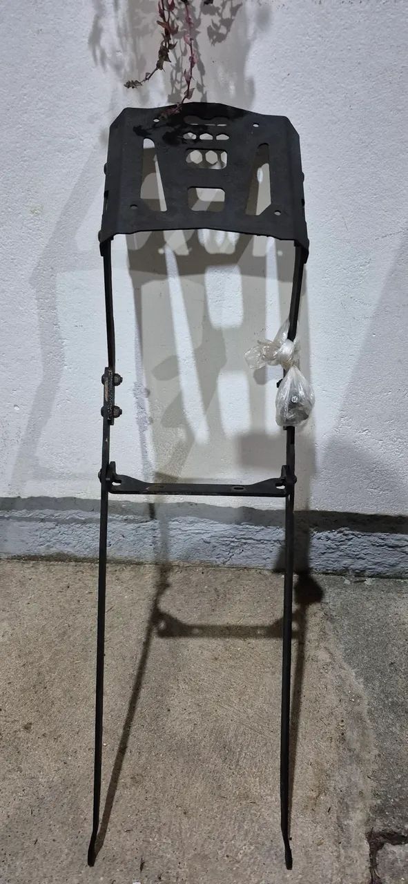 Suporte para baú MT 03