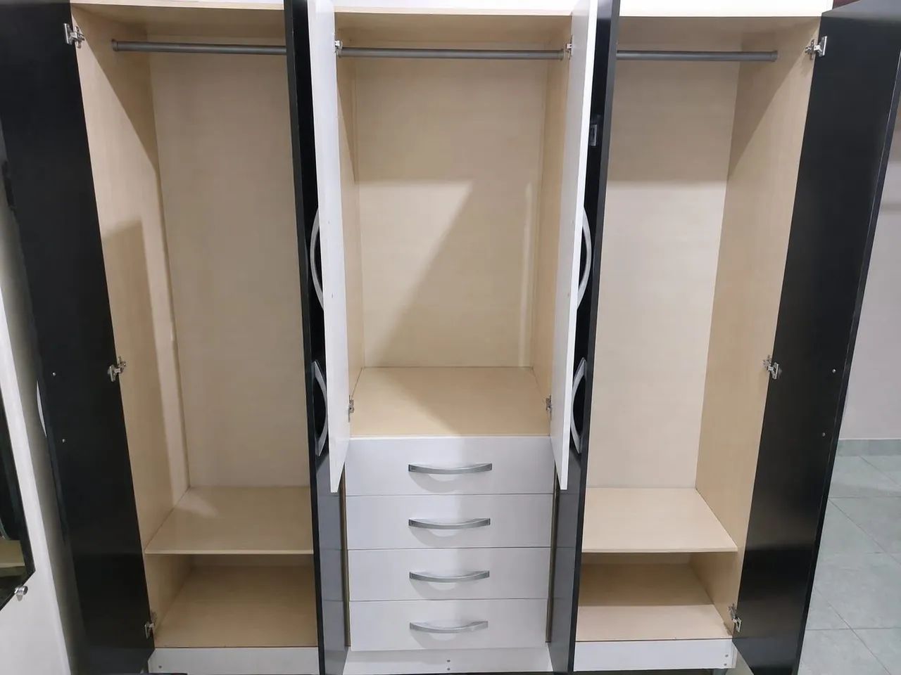 Vende se guardar roupas. - Foto 2