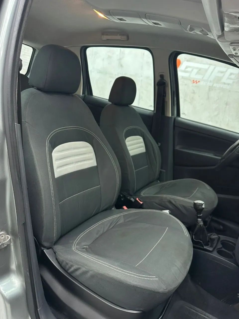 Fiat Idea Essence 1.6 Flex 16V 5P 2012 - Foto 2