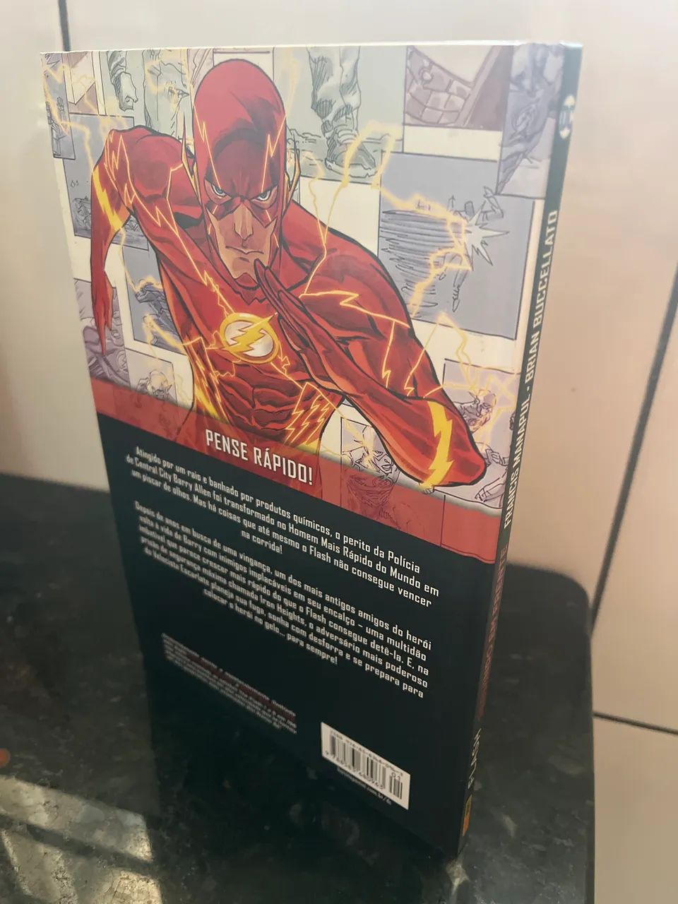 Flash Novos 52 Vol 1 - Foto 2