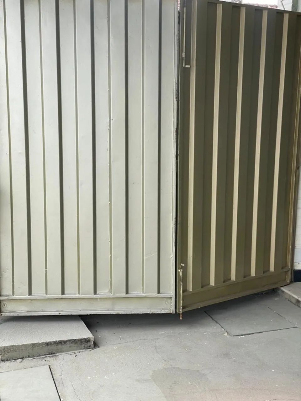 Reinforced Iron Gate - Excellent Condition