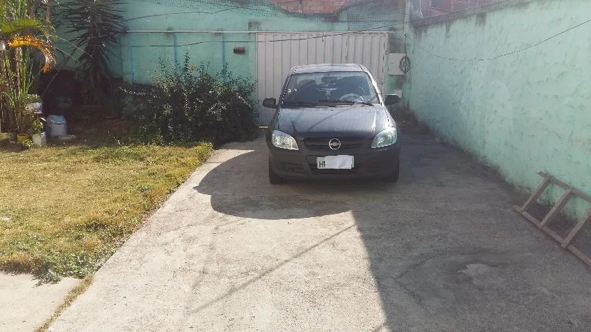 Predio composto de 7 casas geminadas e salao de 360 metros - Foto 4