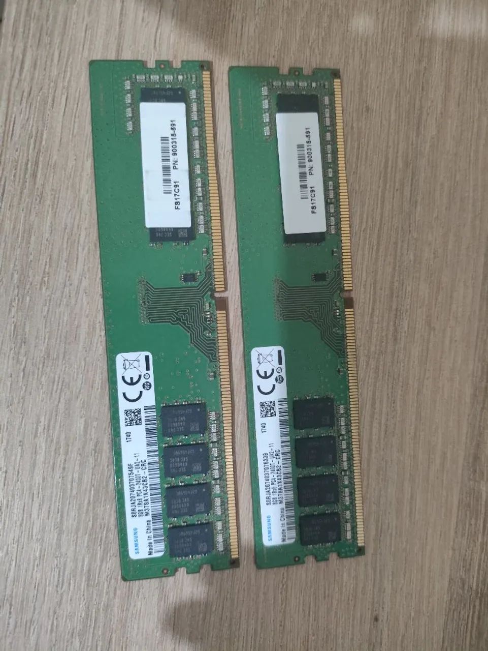 Memória RAM Samsung DDR4 16GB (2x8) 2400Mhz - Memória RAM