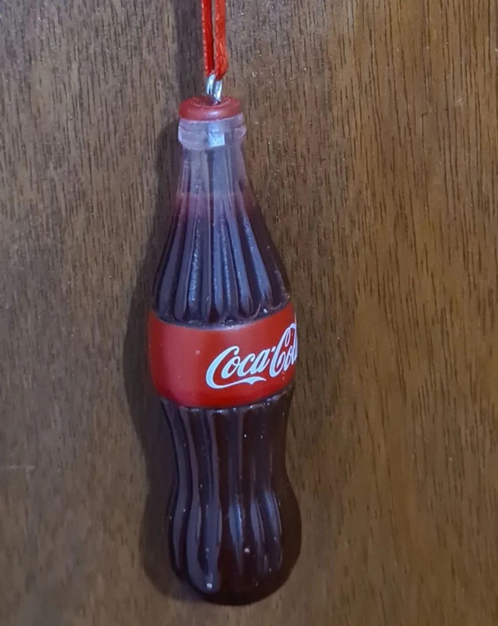 Caixinha com Coca-Cola e uma mini Coca-Cola (made France). - Foto 3