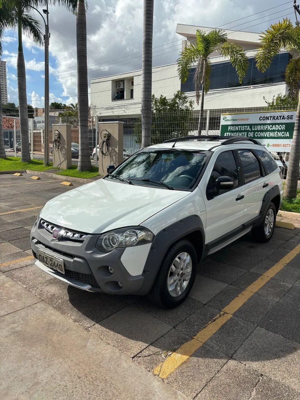 Fiat Palio Weekend Adventure Locker 1.8 Flex 2014