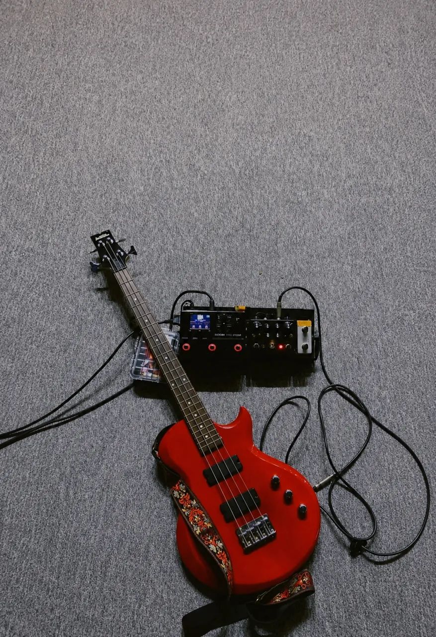 Baixo Ibanez Short Scale 