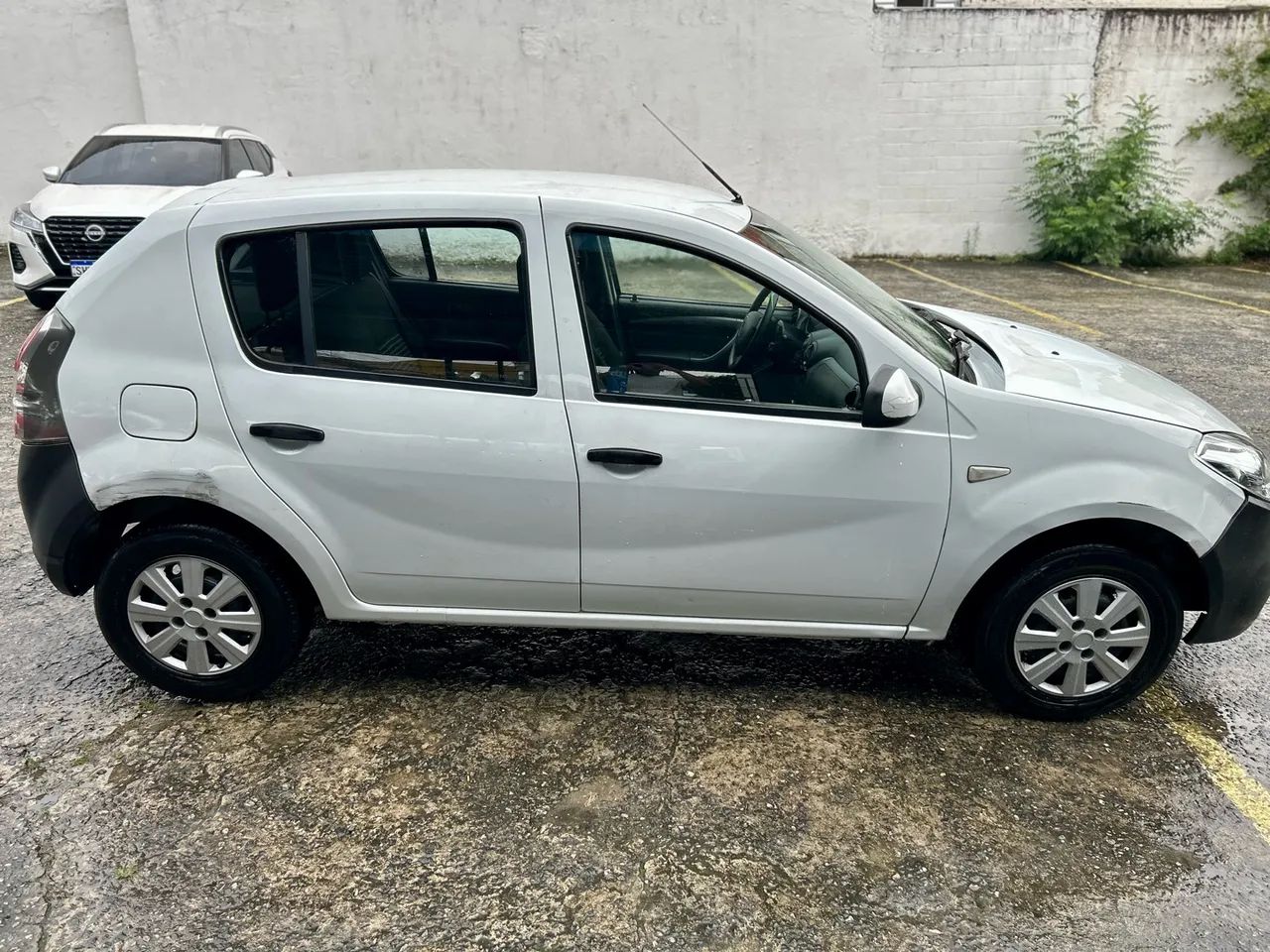 Renault Sandero Expression Hi-Flex 1.0 16V 5p, foto 4 de 9