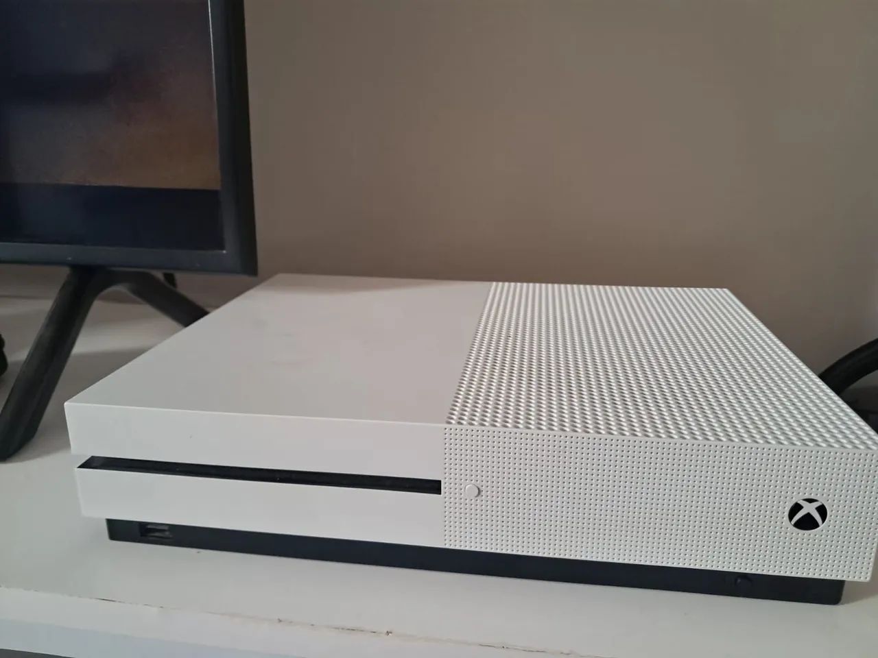 Xbox one s 1TB 