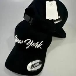 BONÉ HYPE NEWDAY PRETO BORDADO BRANCO