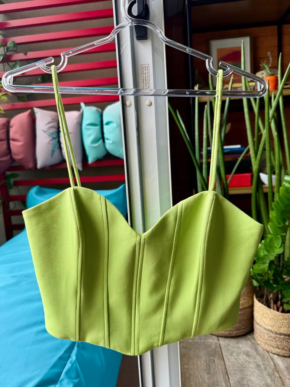Top Zara estruturado verde TAM M 