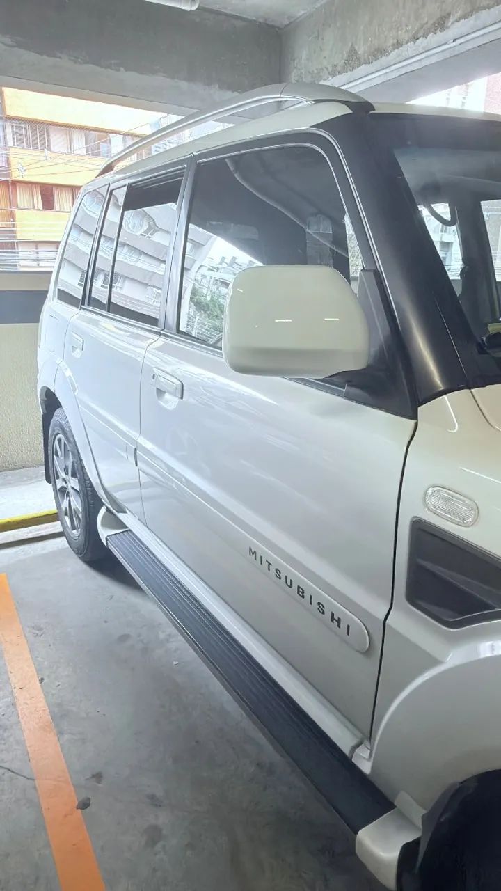 Mitsubishi Pajero Pajero TR4 2.0 Flex 16V 4X2 Aut. 2014