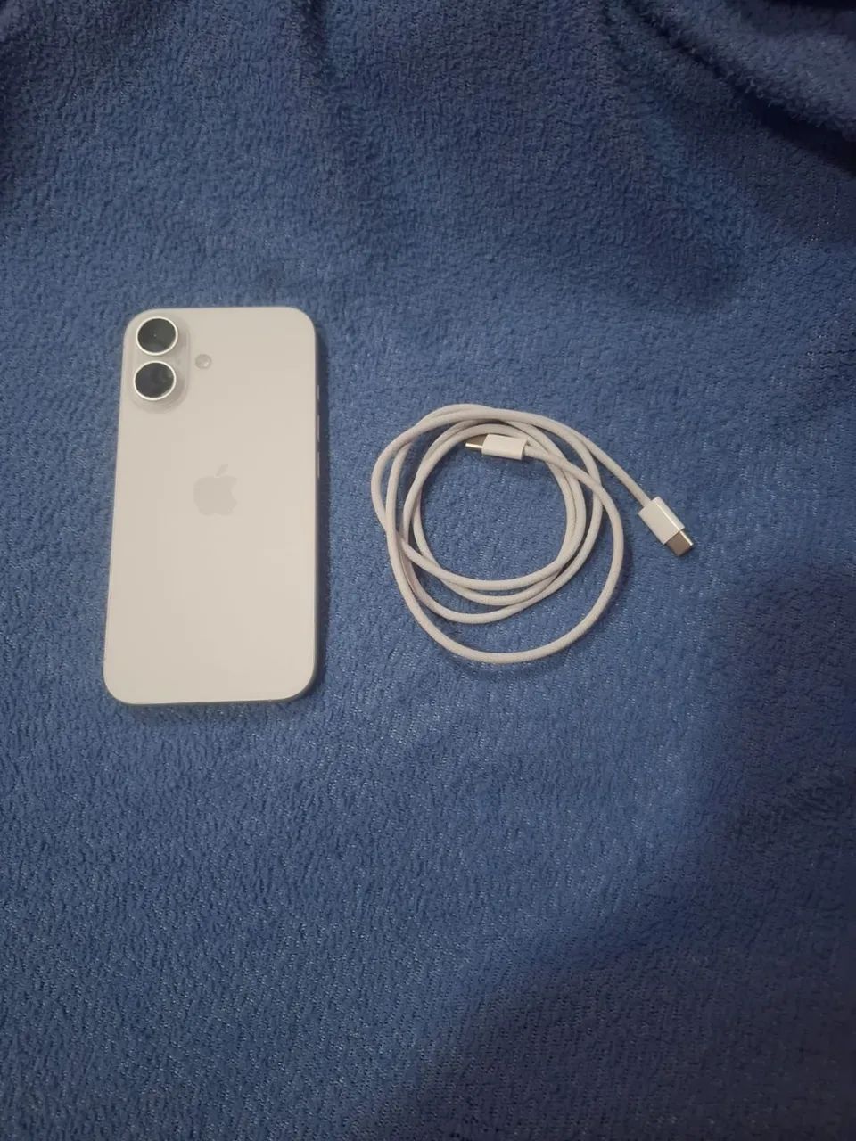 I phone 16 128gb Branco - Foto 4