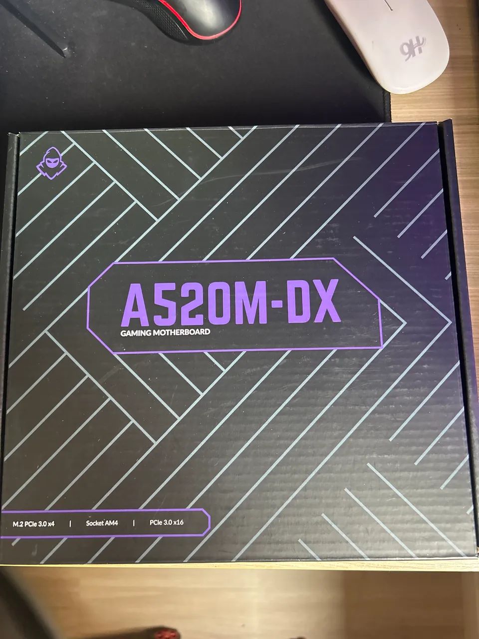 Placa-mãe Mancer A520M-DX AM4 DDR4 com defeito - Foto 5