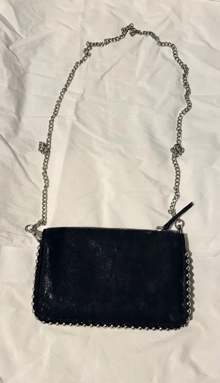 Bolsa Preta com Corrente Prata - Foto 2