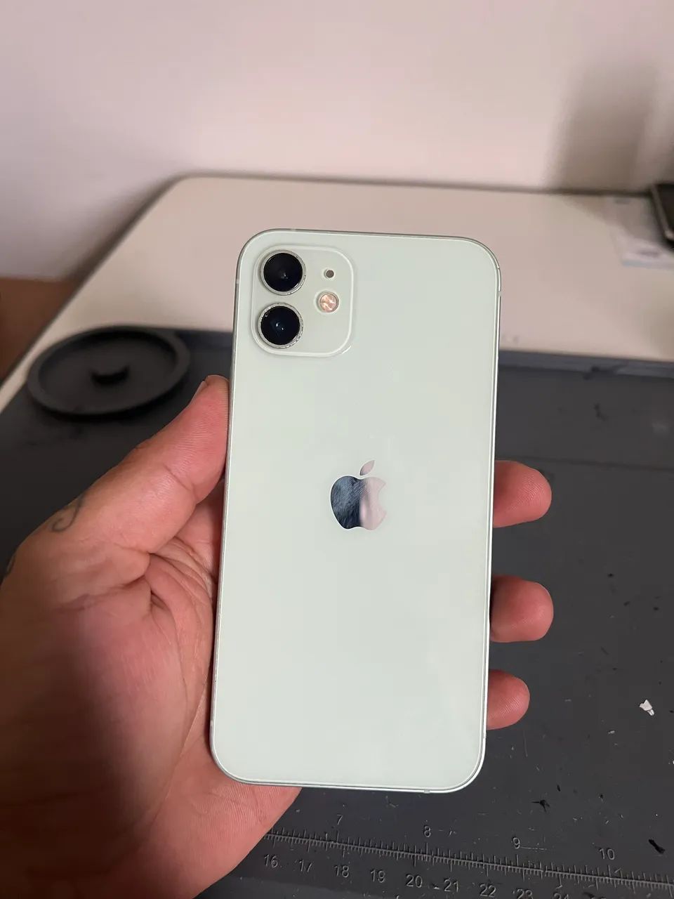 iPhone 12 no preço 