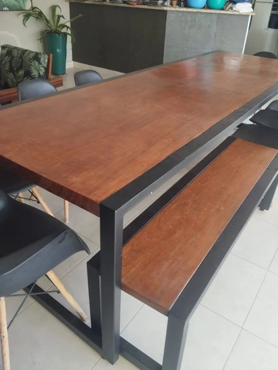 Mesa para áera de lazer, de madeira maciça com ferro, com 3 metros de comprimento - Foto 4